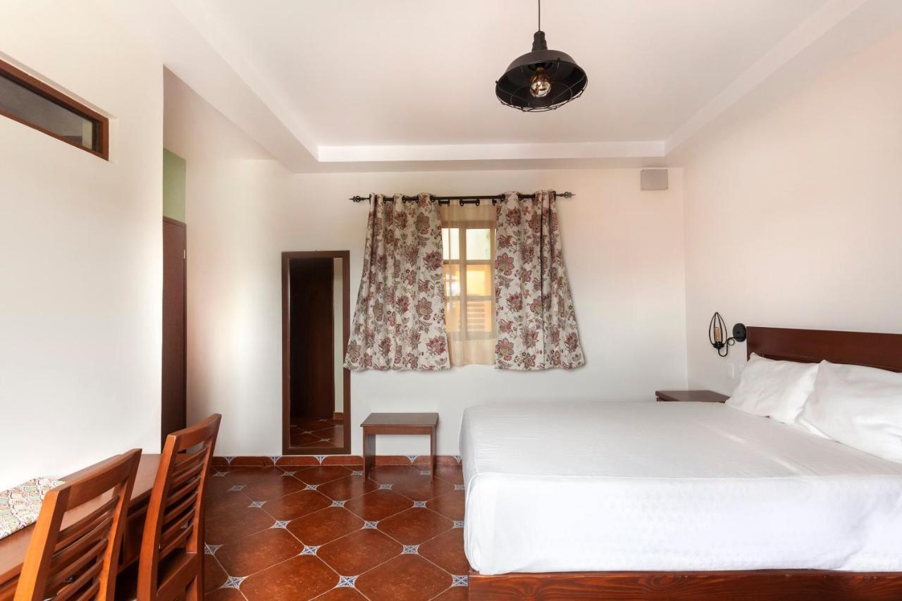 Hôtel Capital O Casa Real à Huauchinango Extérieur photo