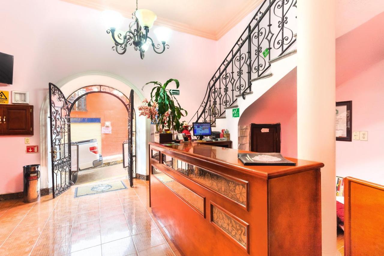 Hôtel Capital O Casa Real à Huauchinango Extérieur photo