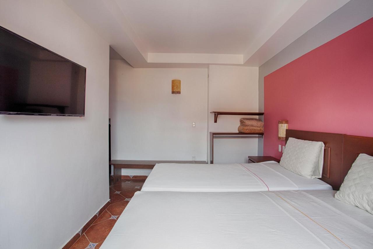 Hôtel Capital O Casa Real à Huauchinango Extérieur photo